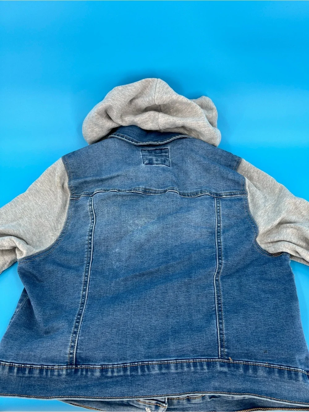 ❄️Kids Denim Hooded Jacket in Light Blue and Gray